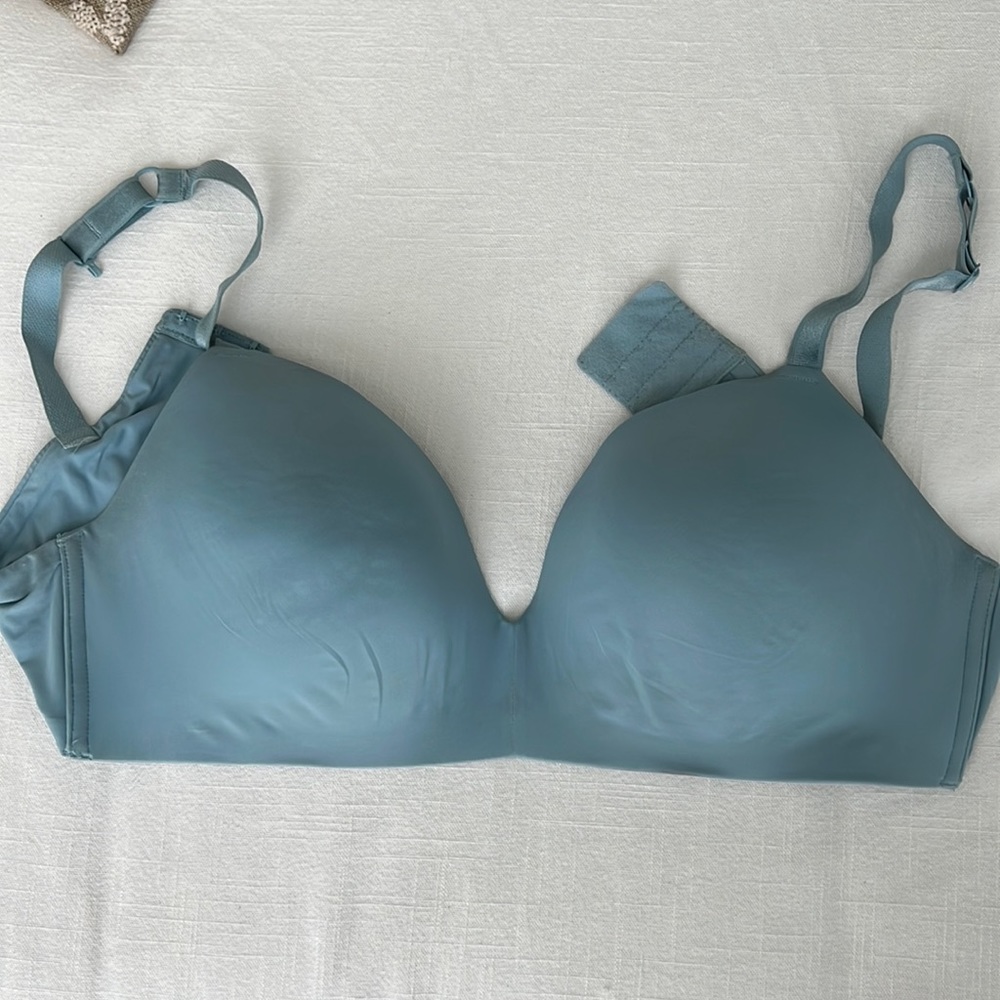 Auden - “The Bliss” bra - 40D